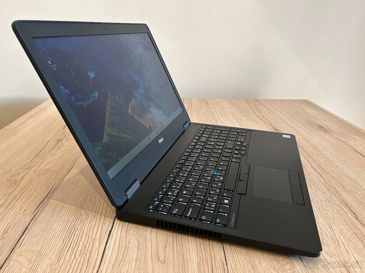 Dell Latitude 5570, i5, 12GB, 256SSD, podsvícený, TOP STAV - 4