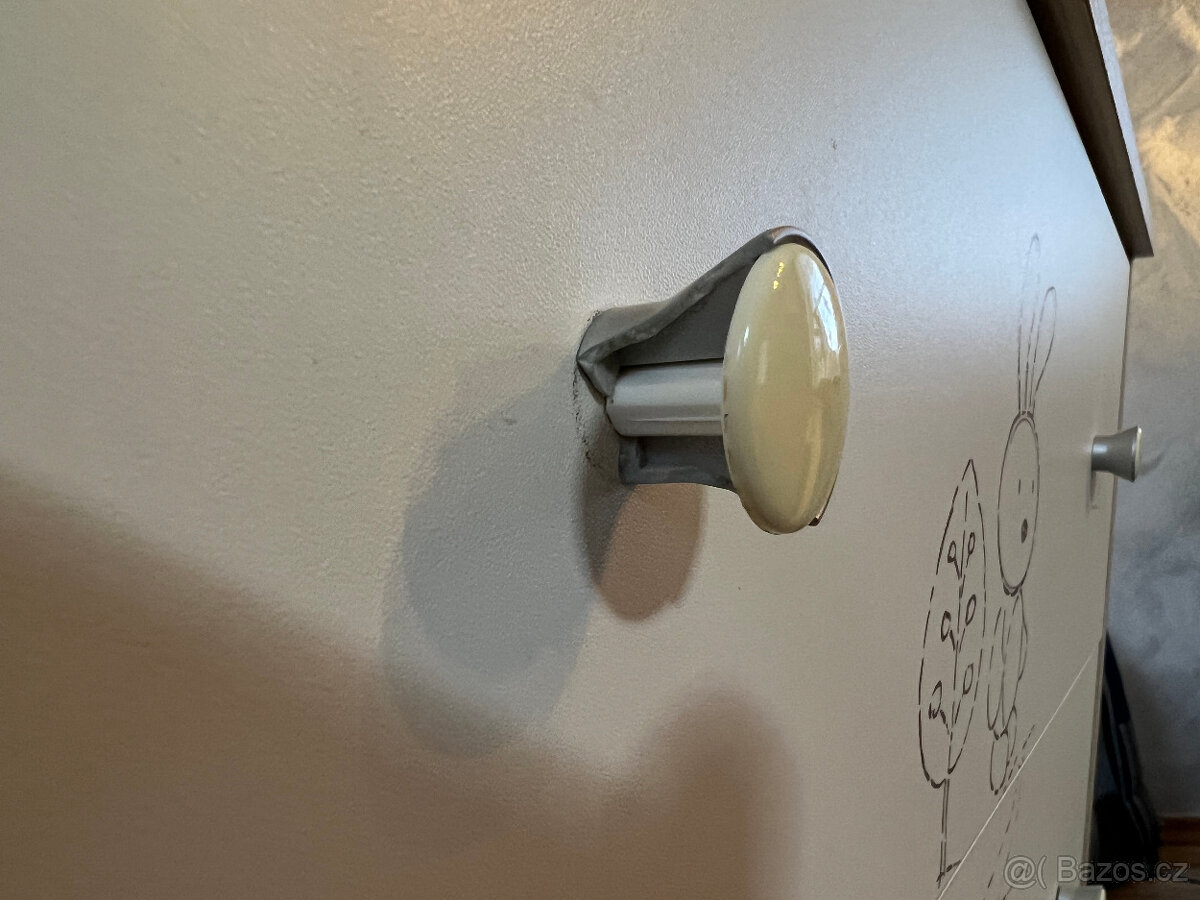 Daruji komodu za odvoz - 4