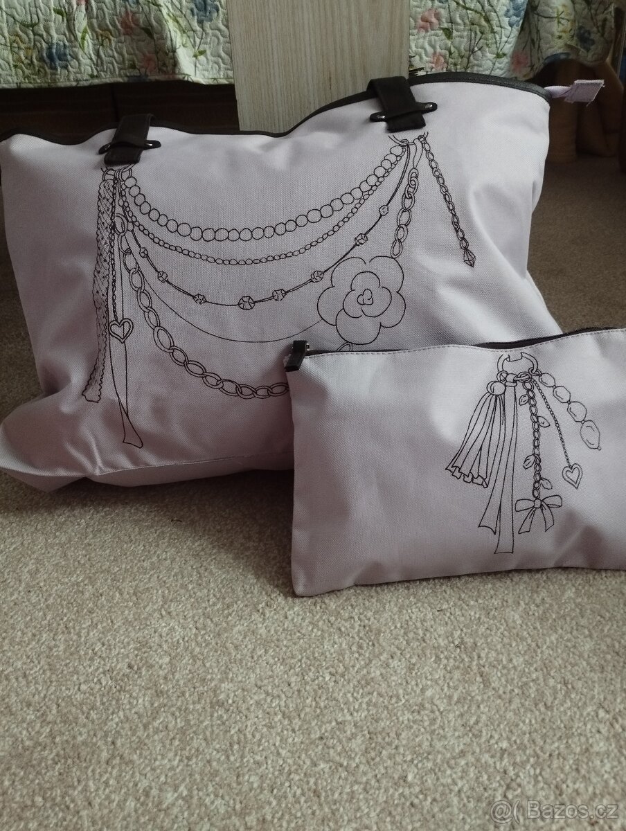 Nové cestovní a plážové tašky - 4