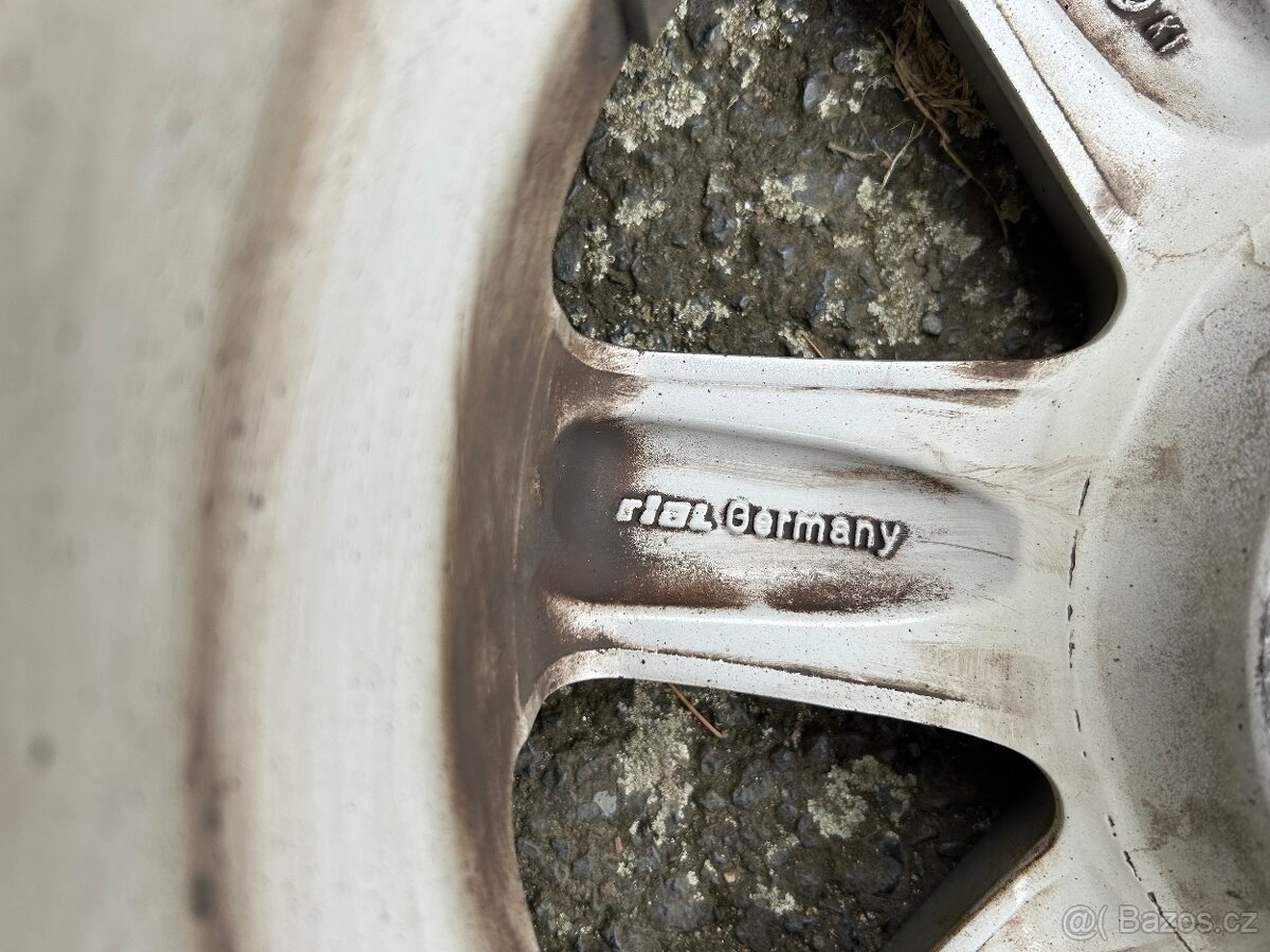 Pneu sada alu kola zn. Rial - 4