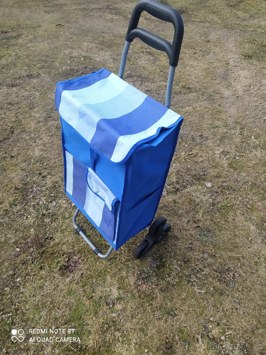 TAŠKA NA KOLEČKÁCH - 4