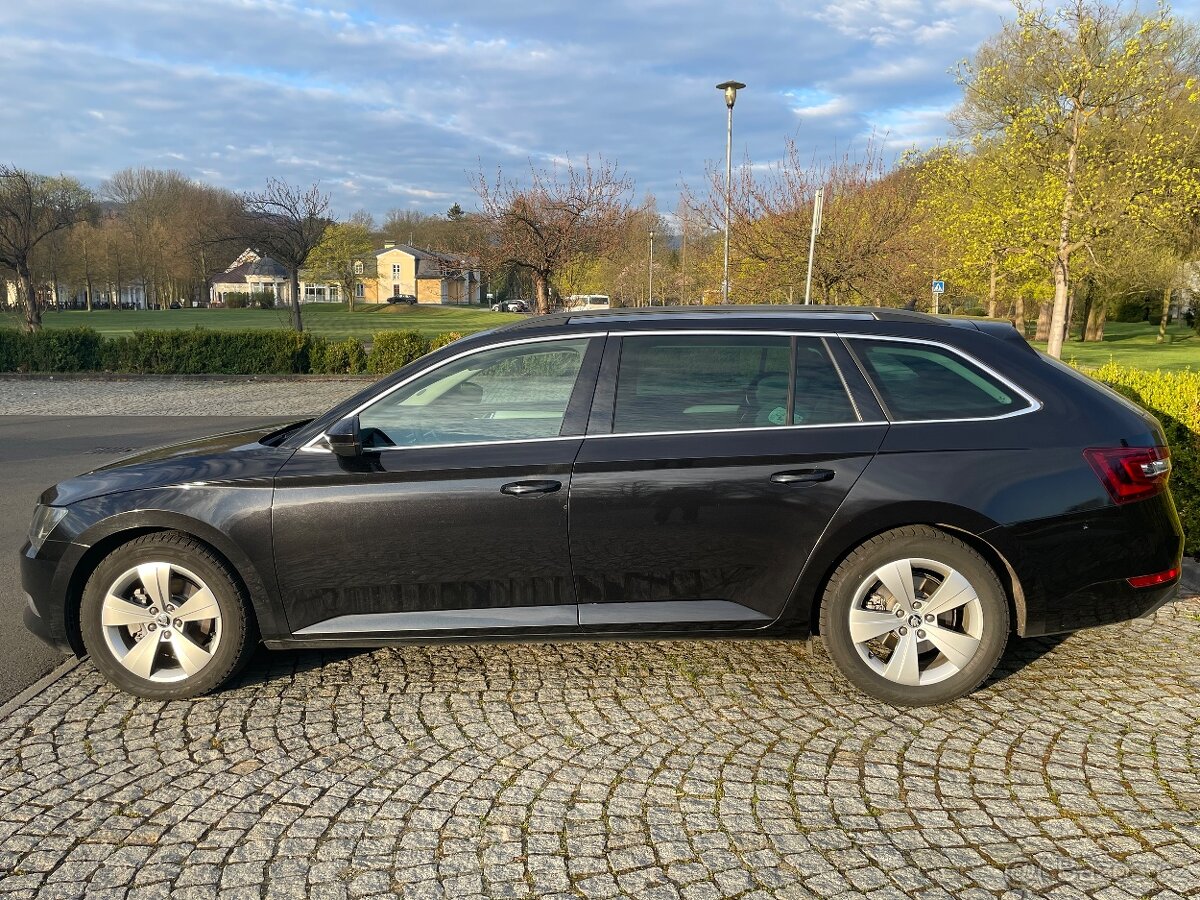 Škoda Superb - 4