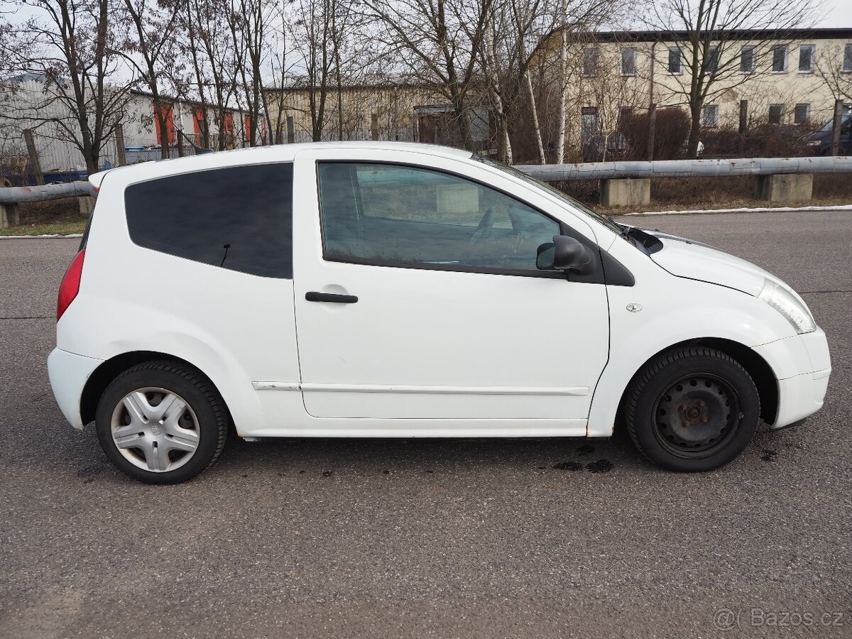 Citroen C2 1.4 HDI, technická na dva roky - 4