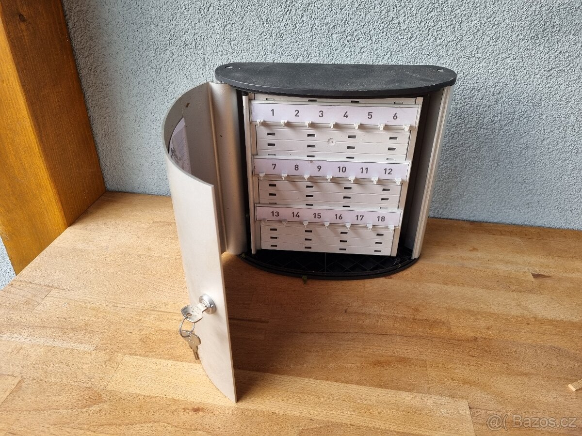DURABLE schránka na klíče - 4