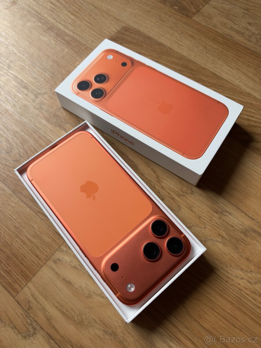 Apple iPhone 17 Pro Max orange - 4