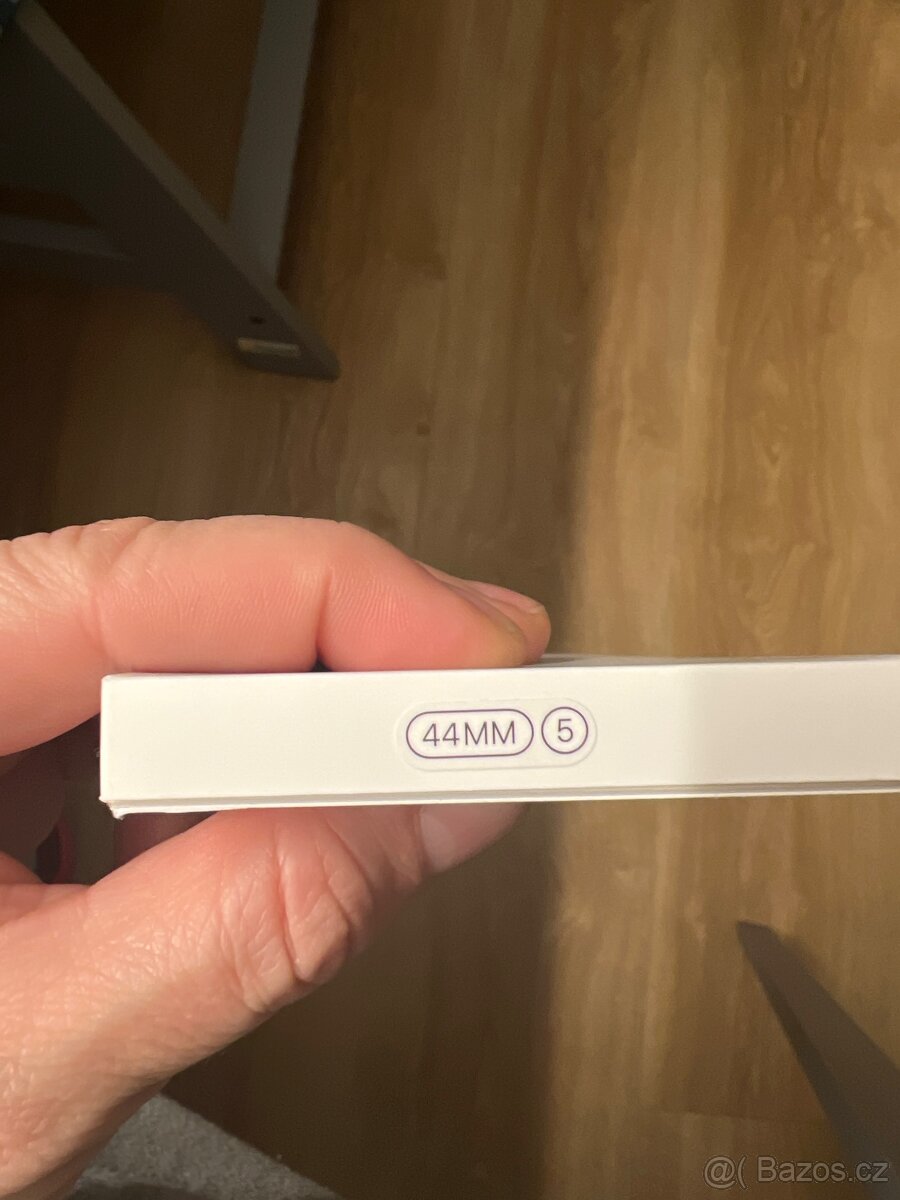 Apple watch sportovni reminek cerveny - 4