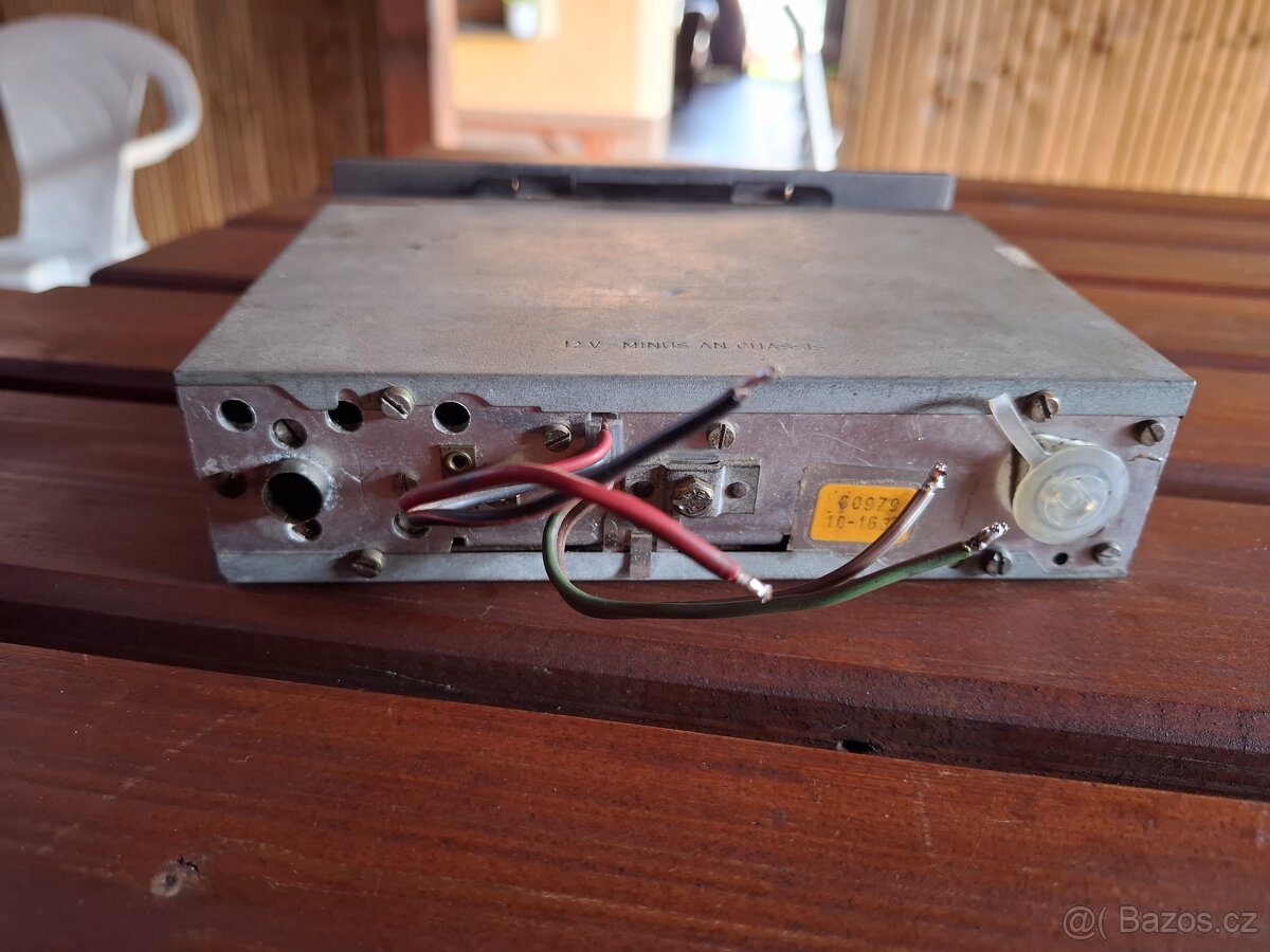 Grundig autorádio do veterana - 4