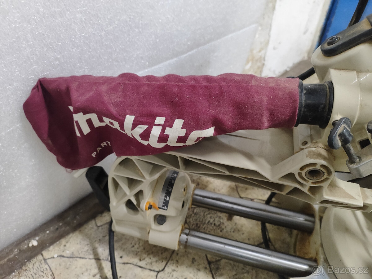 Pokosová pila Makita LS1013 / 1 430 W - 4