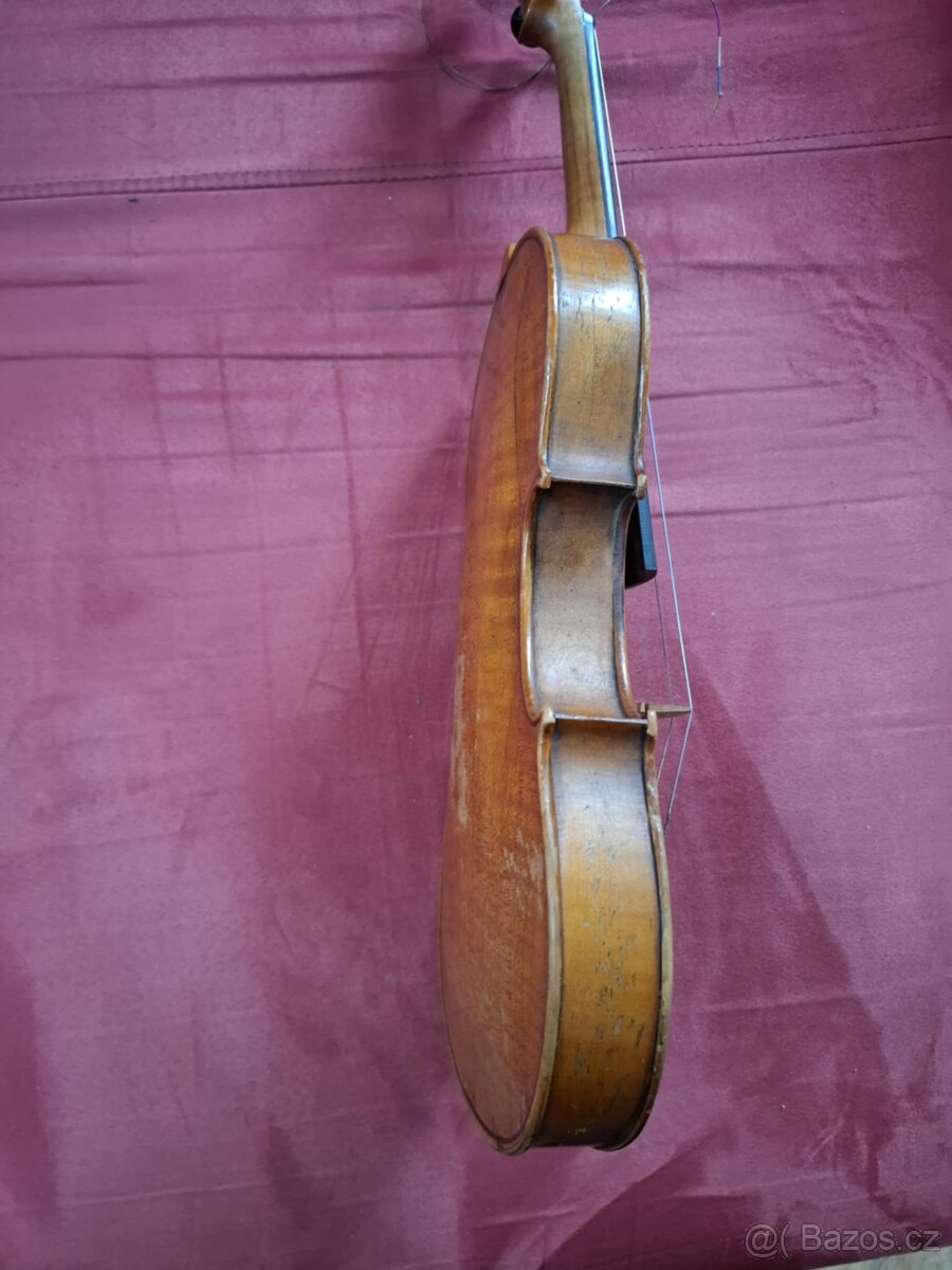 Housle celé - 4