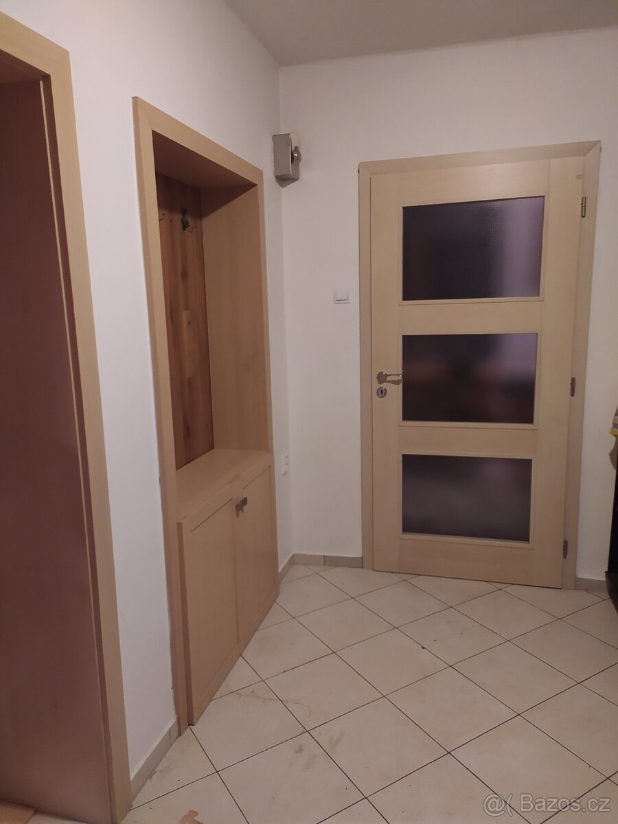 PRONÁJEM BYTU V RODINNÉM DOMĚ V KNĚŽPOLI (UH) - 4