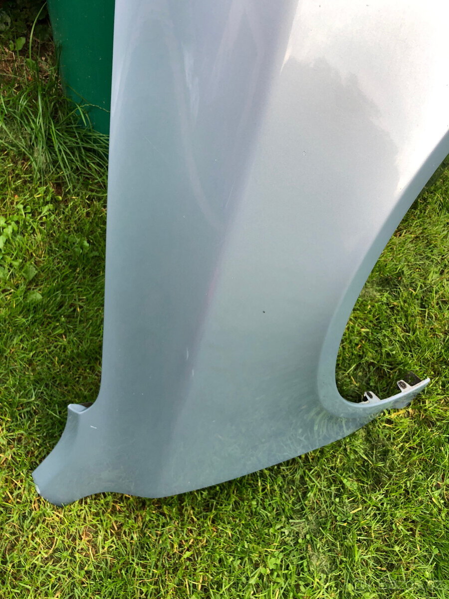 predni blatnik skoda octavia 2 II lift pravy 9452 - 4