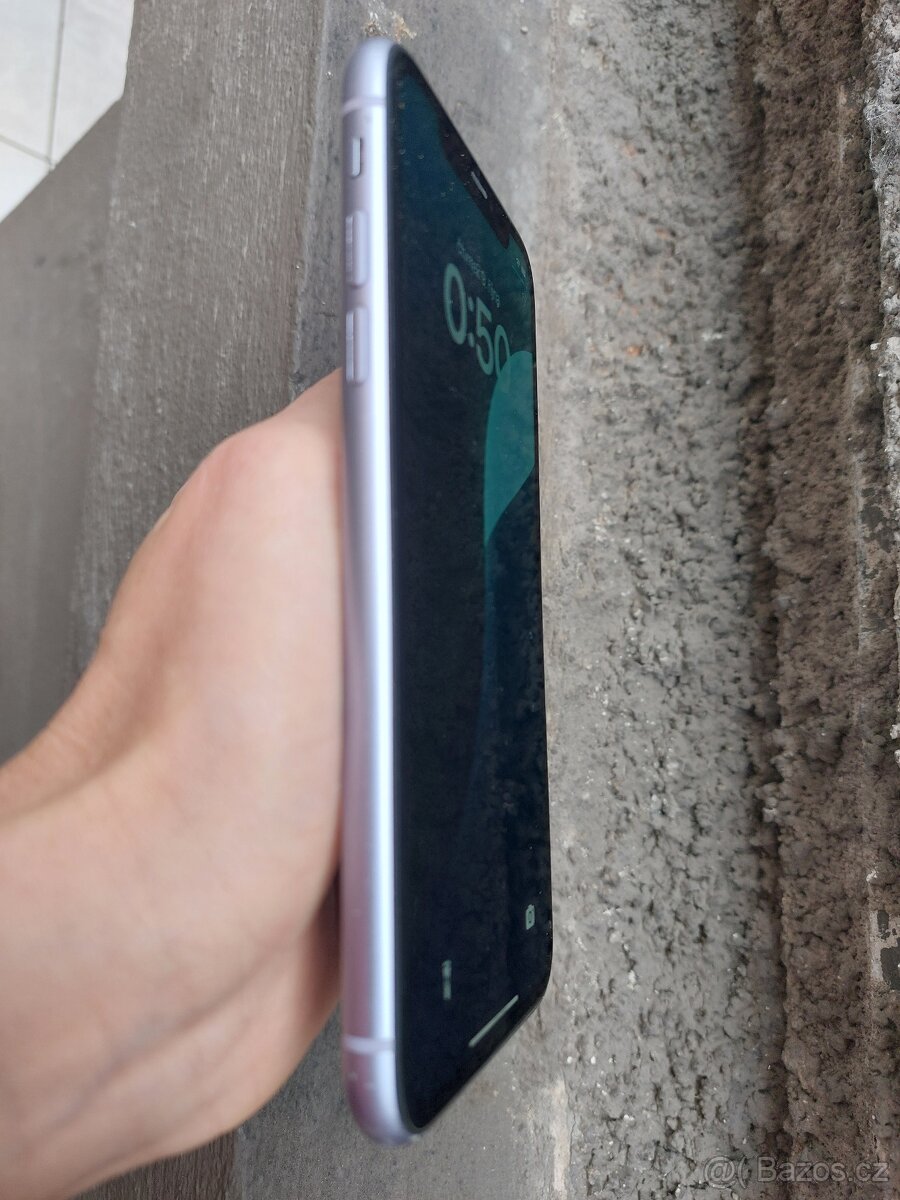 Apple iPhone 11, 100% baterie, 64 GB, pěkný stav - 4