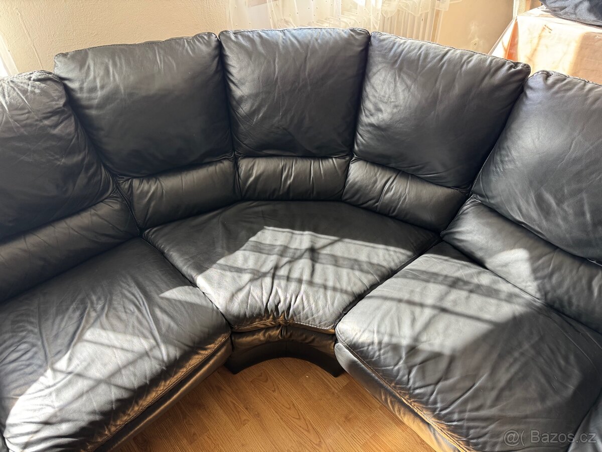 Černý kožený gauč / pohovka - 4