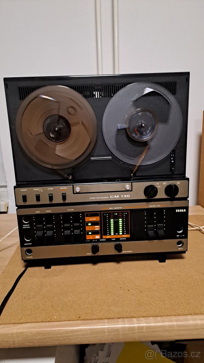 Magnetofon Tesla CM 130 - 4