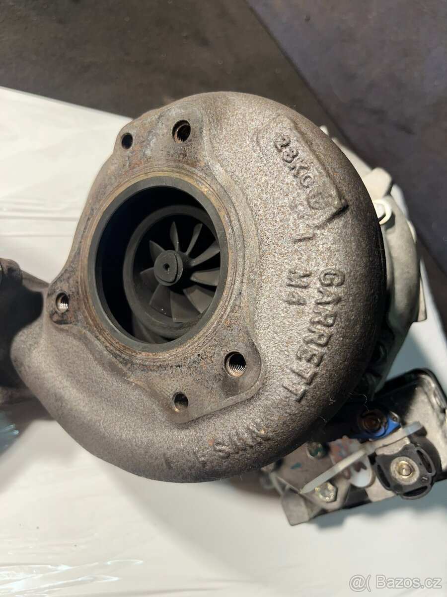 // Turbo Mercedes OM 642 V6 - 3.0CDI/CRD // - 4