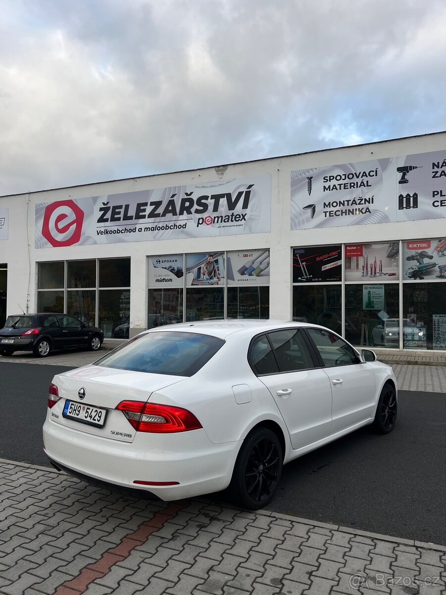 Škoda Superb 2 facelift 2.0 tdi 103 kw - 4
