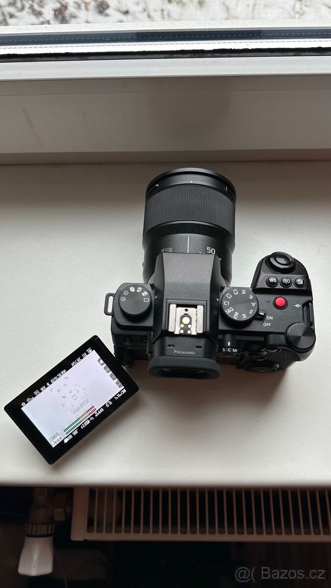 Panasonic Lumix S5II + 3 baterie - 4