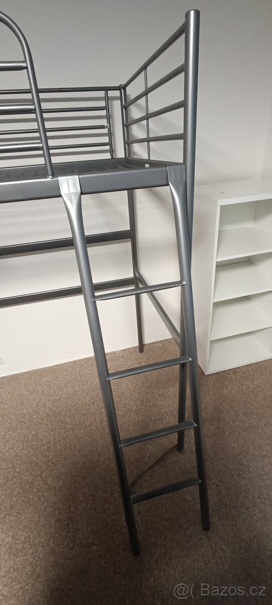 Patrová postel IKEA kovová - 4
