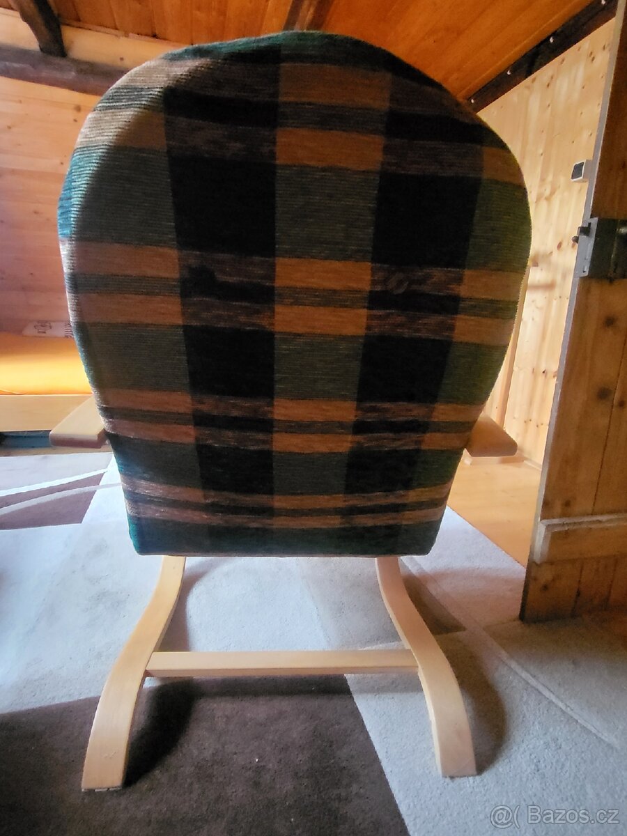 Křesla - 4