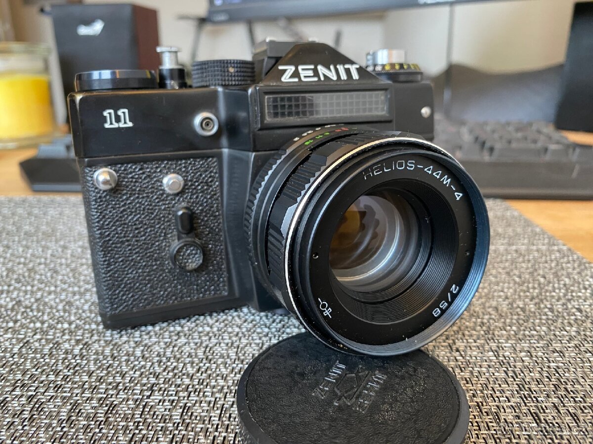 Helios 44M + Zenit 11 - 4