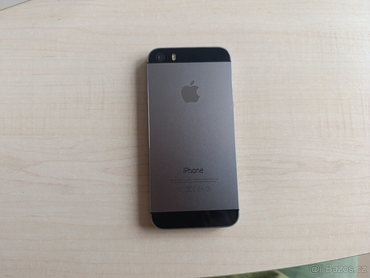 Prodám iPhone 5S - 4