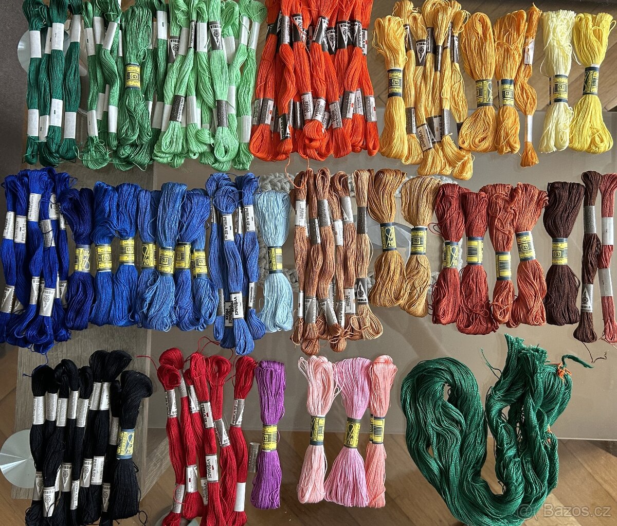 Háčkovací a vyšívací příze mix - 4