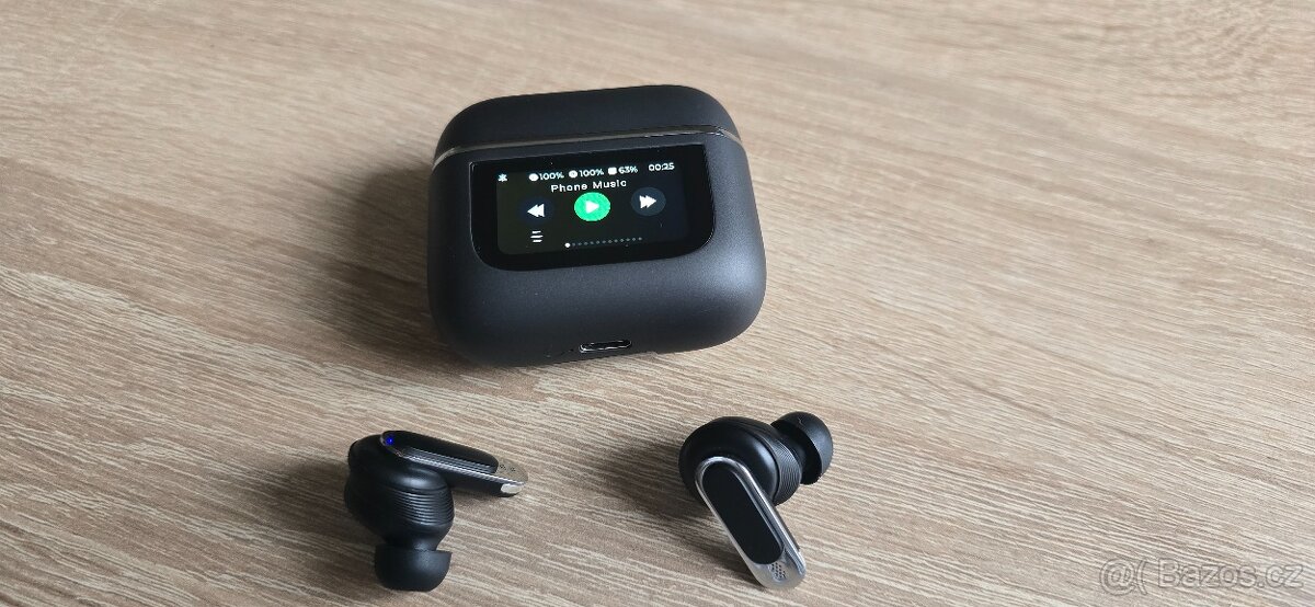 Bezdrátová sluchátka s dotykovým displejem a ANC - 4