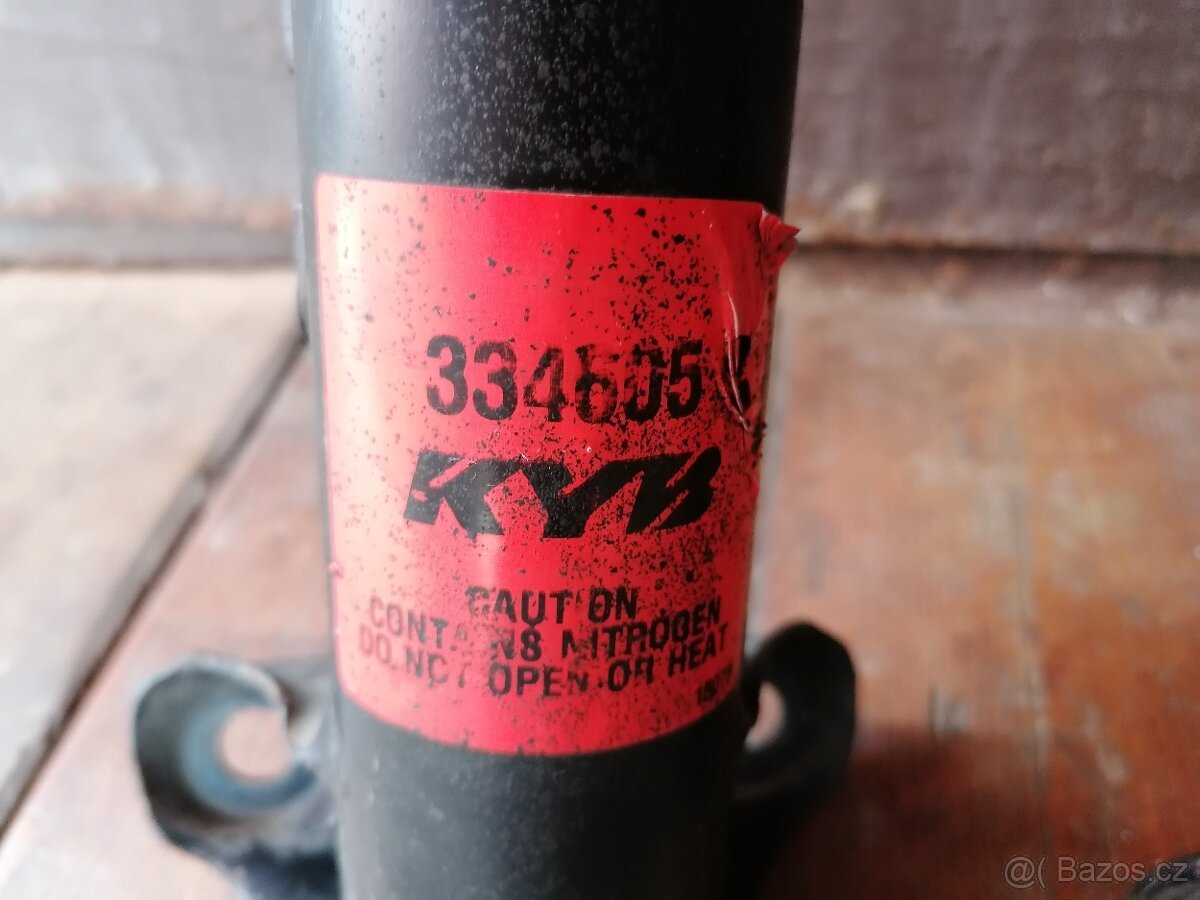 BMW Z3 / E36 přední tlumiče KYB - 4