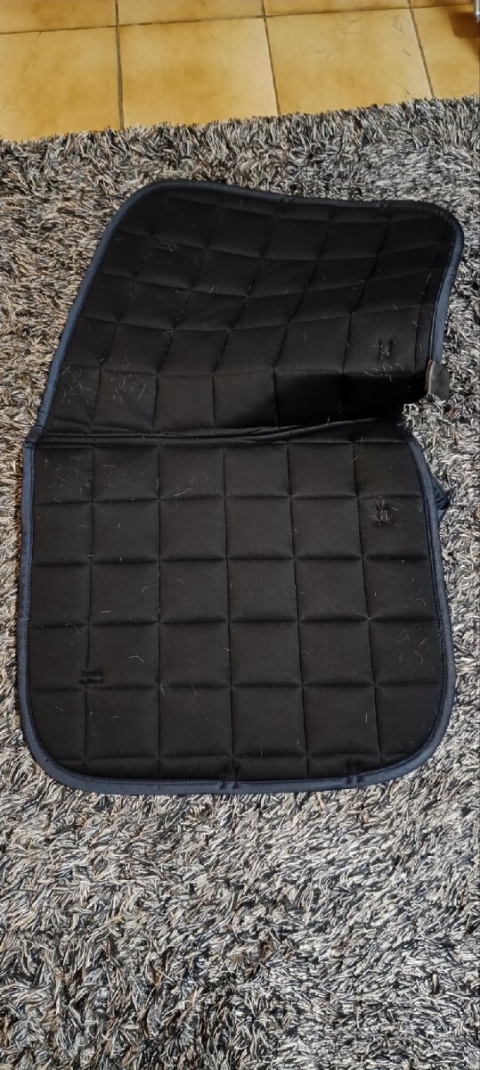 Sada podsedlovka a dvě trika - 4