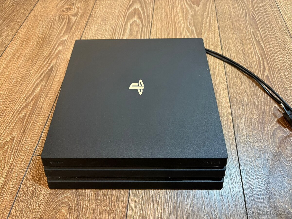 Playstation 4 Pro - 4