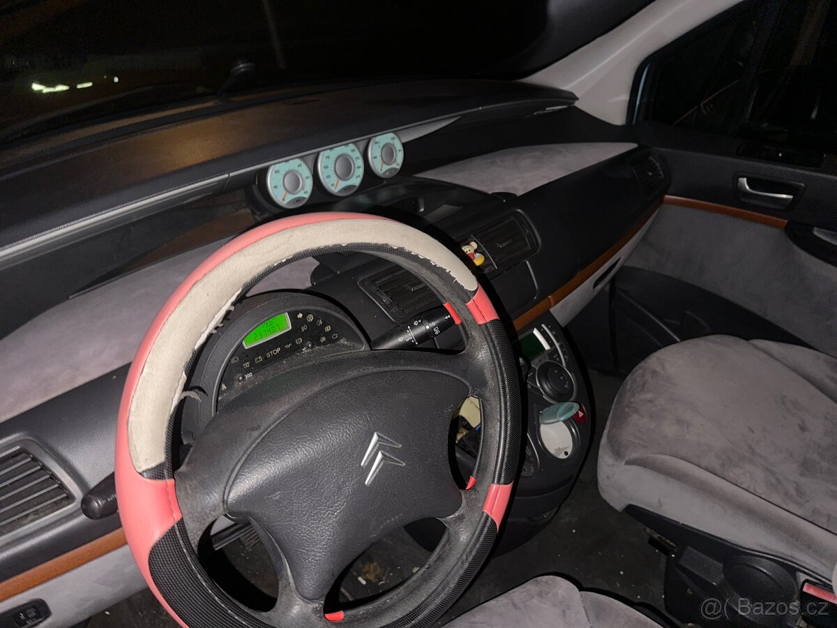 Náhradní díly Citroen c8 - 4