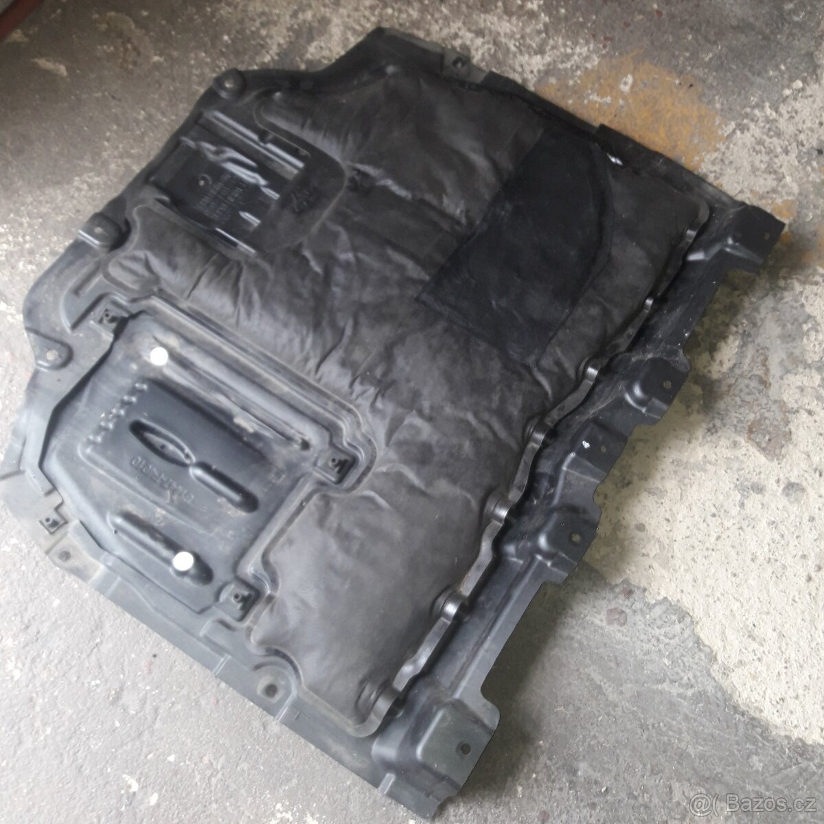 Plast pod motor a převodovku na Toyotu C–HR - 4