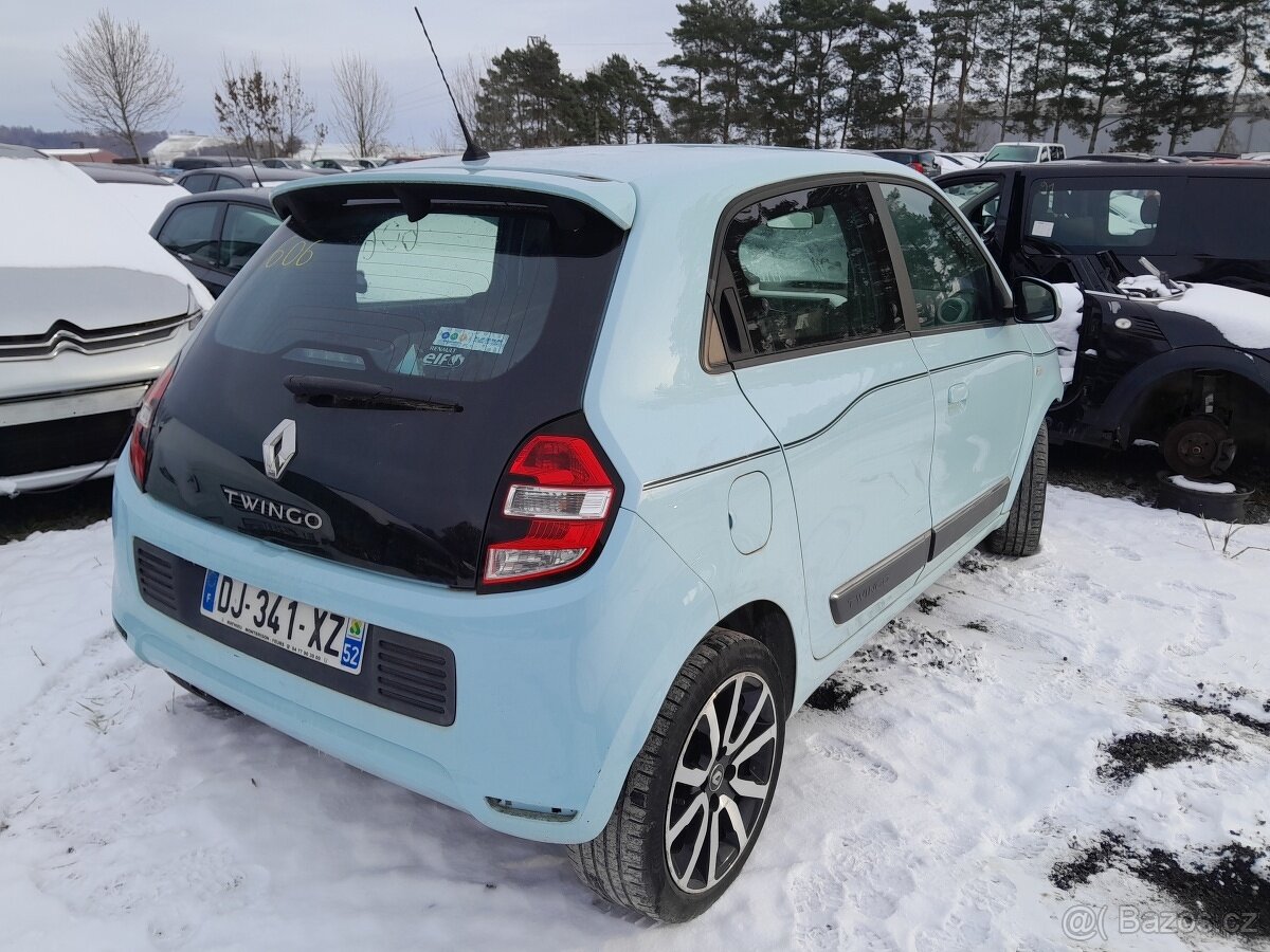 Renault Twingo III 1,0 - 4