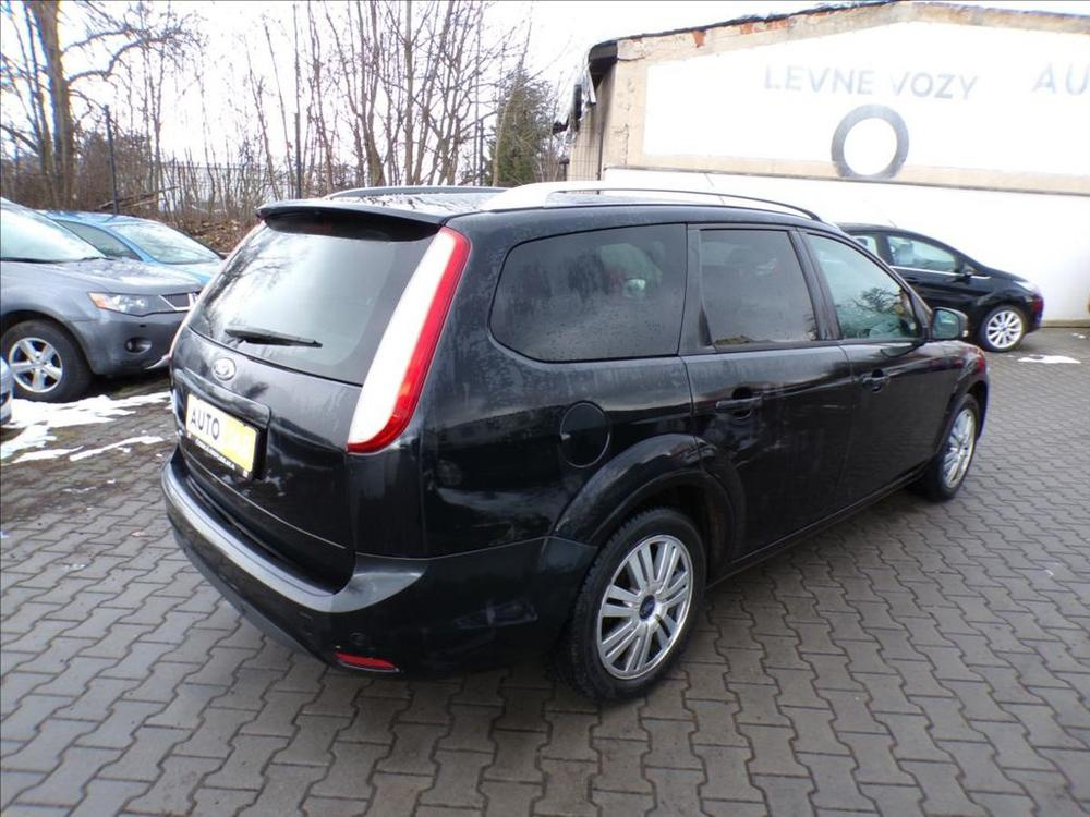Ford Focus 1,6 16V NAVIGACE - 4