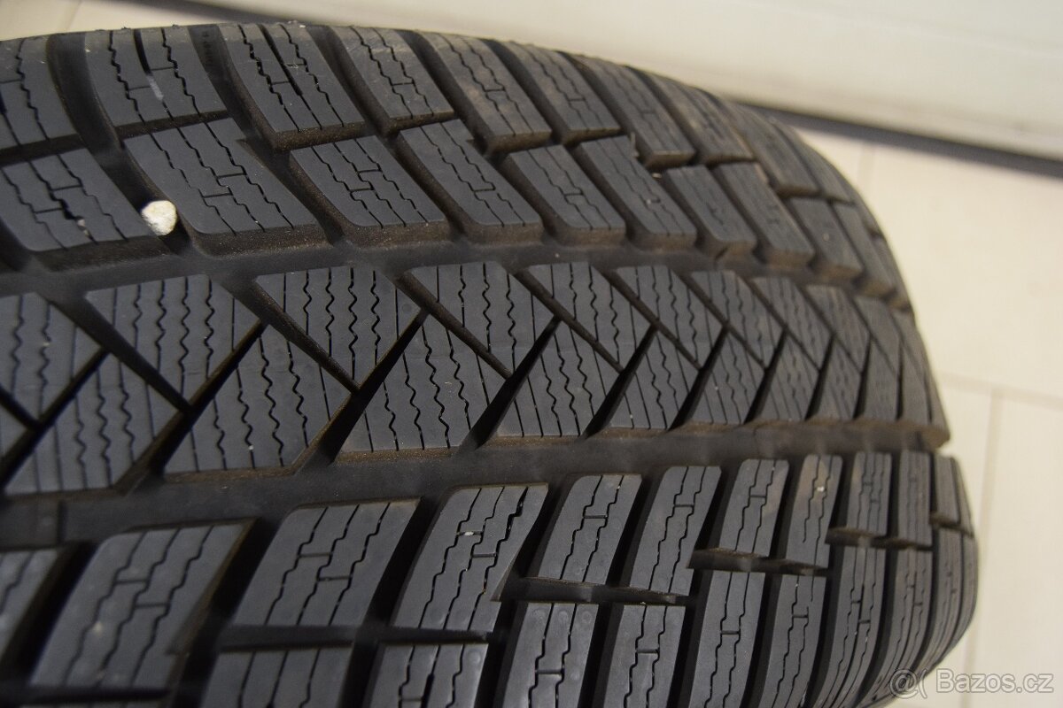 ALU kola215/50/R17 - 4