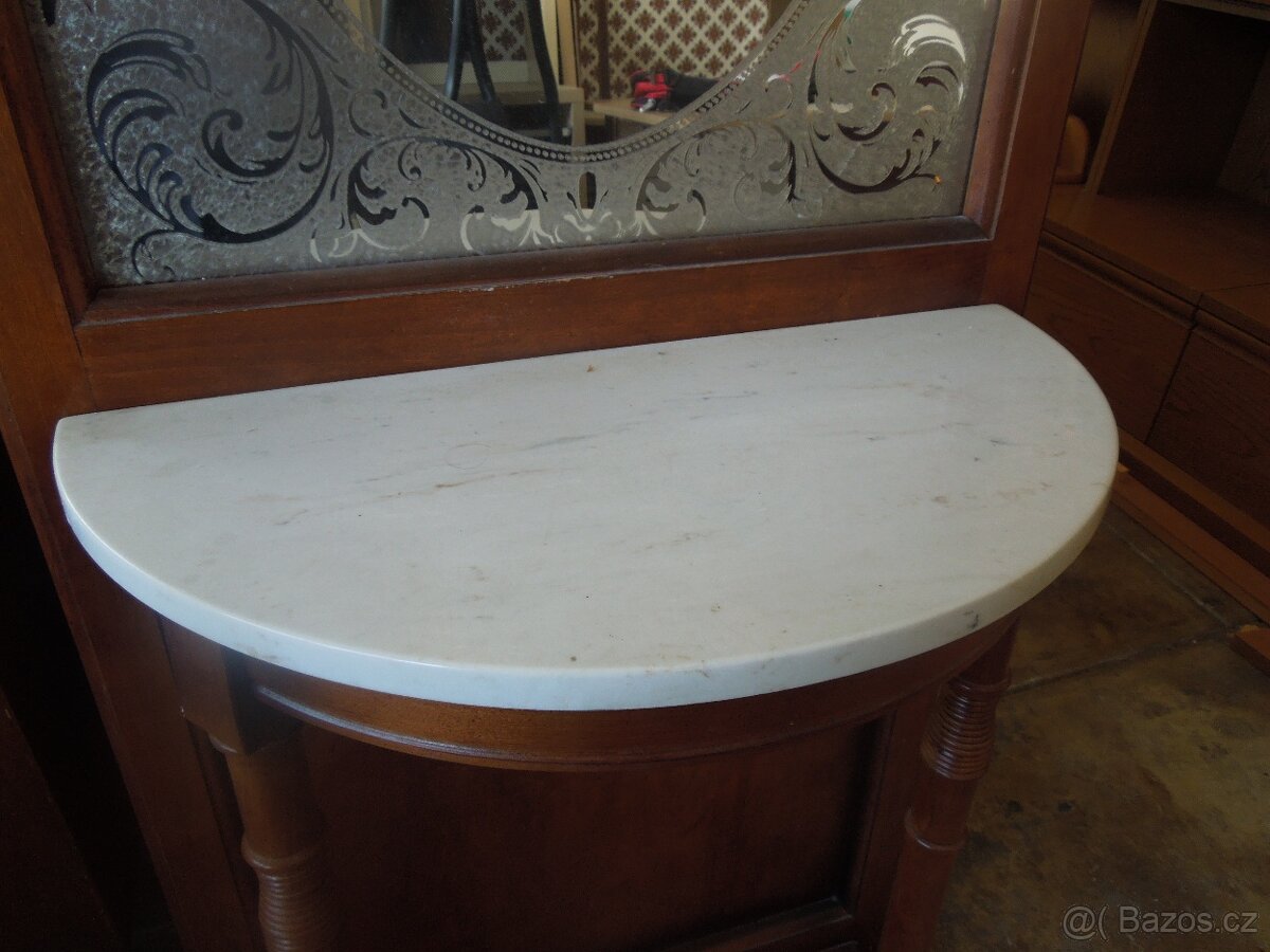 předsínová toaletka - 4