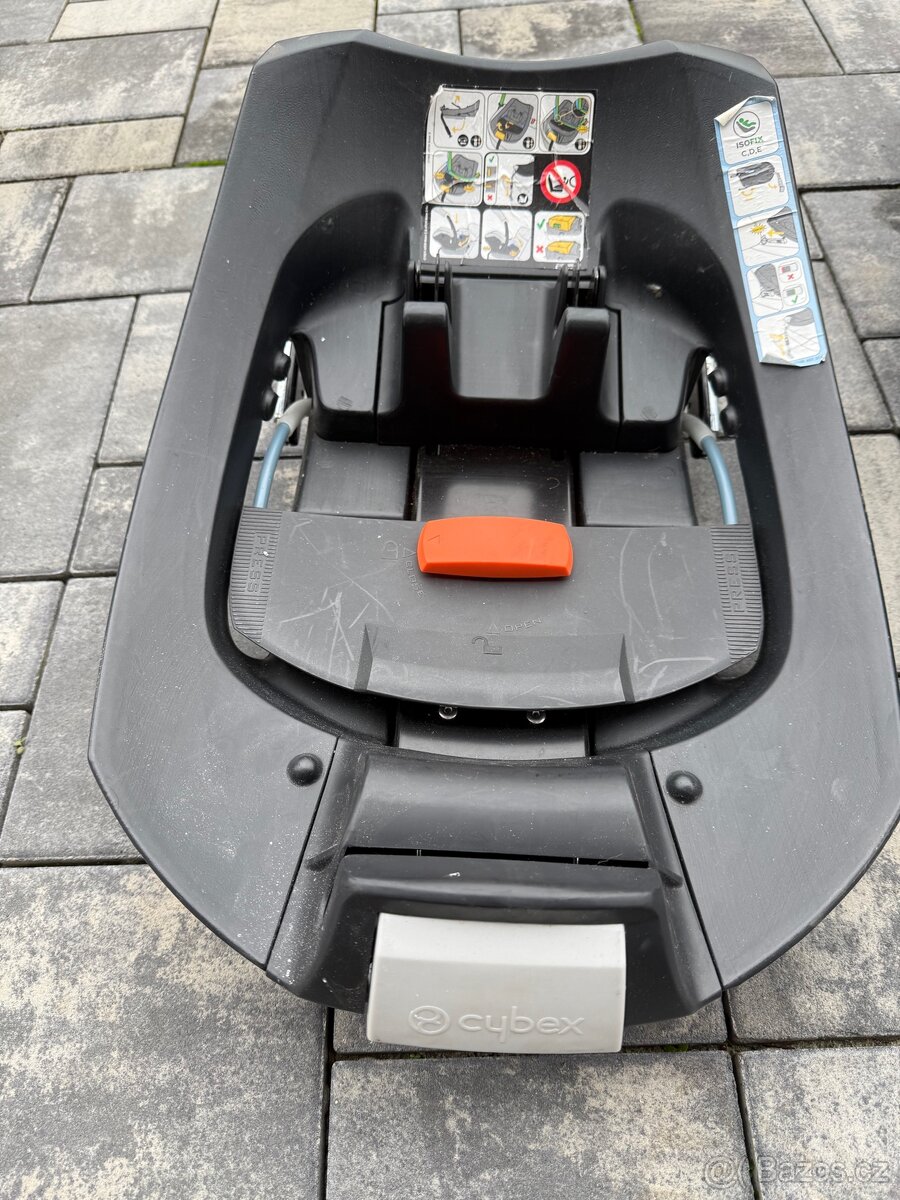 Novorozenecká autosedačka Cybex Aton 5 + Aton base 2-fix - 4