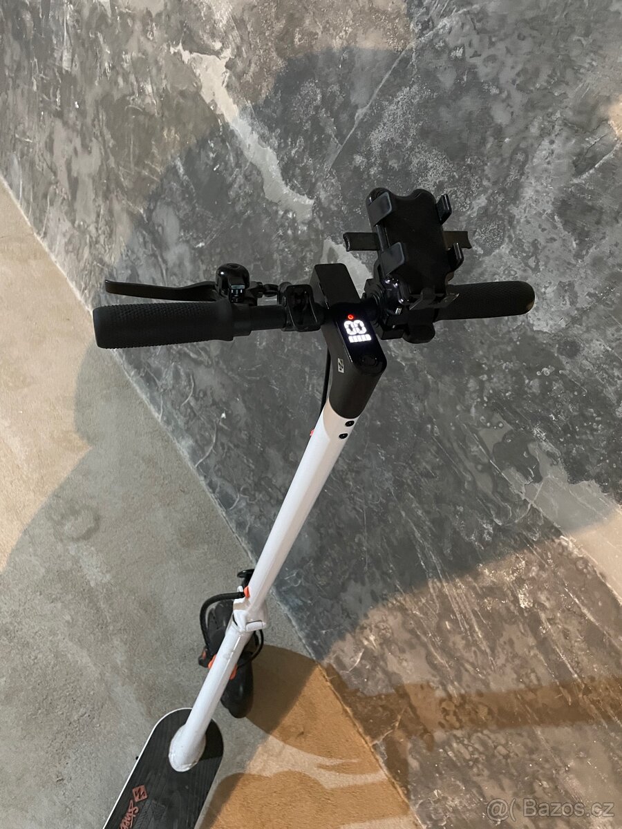 Koloběžka Voltaik MGT 350 - 4