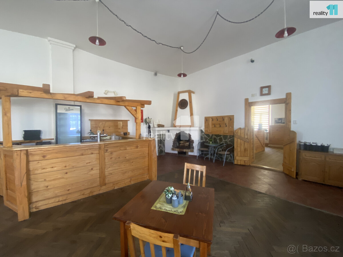 Komerční prostor o rozloze 185m2 - 4