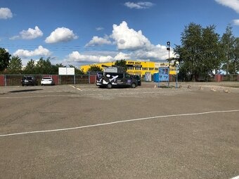 Pronájem parkovacího stání - 4