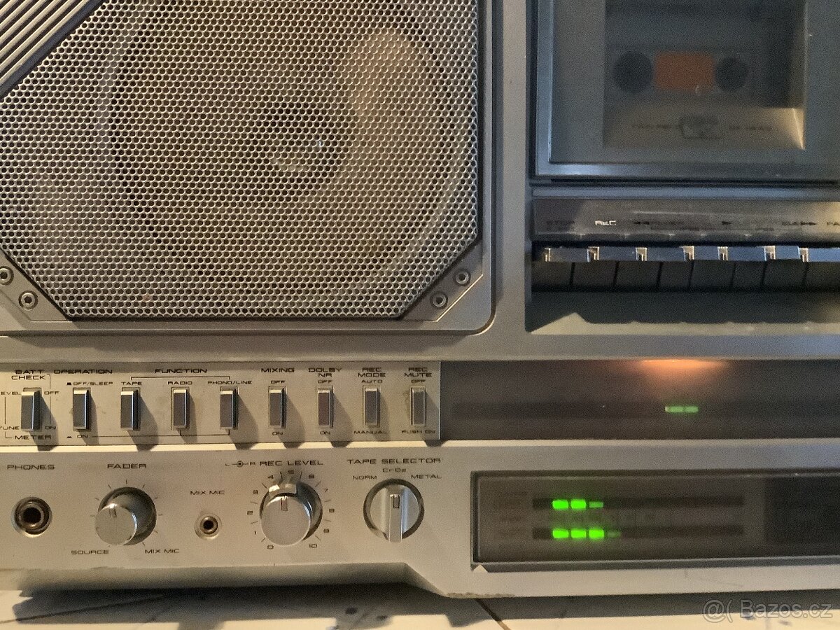 Akai Rádio Cassette Recorder AJ 530 - 4
