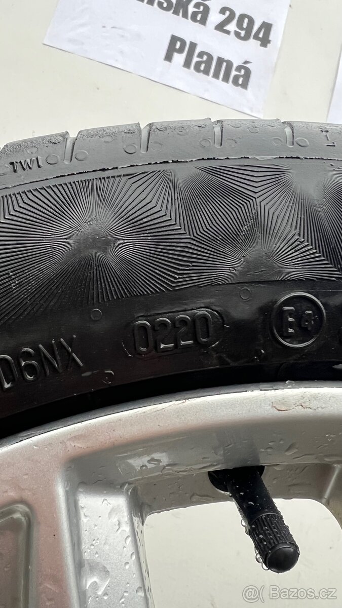 Sada zánovních letních ALU kol Škoda |5x112; 225/45/17| - 4