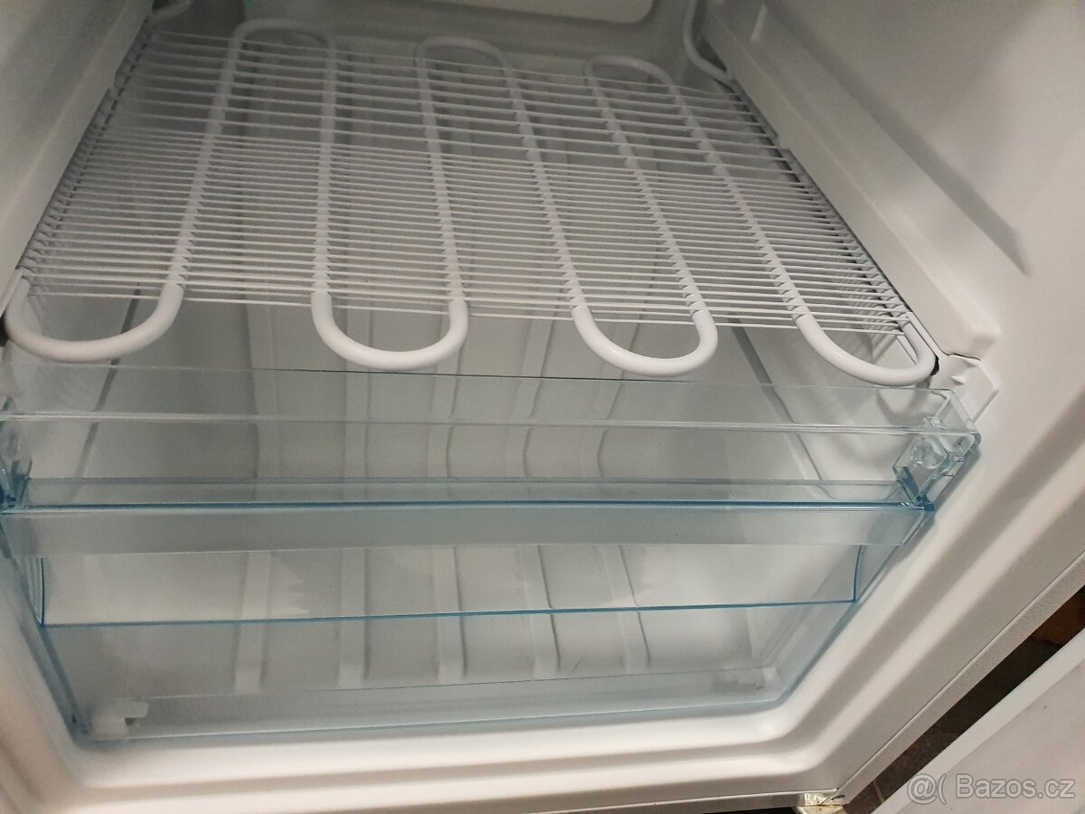 doprava, ÚSPORNÝ vysoký A++ mrazák 5 polic - 4