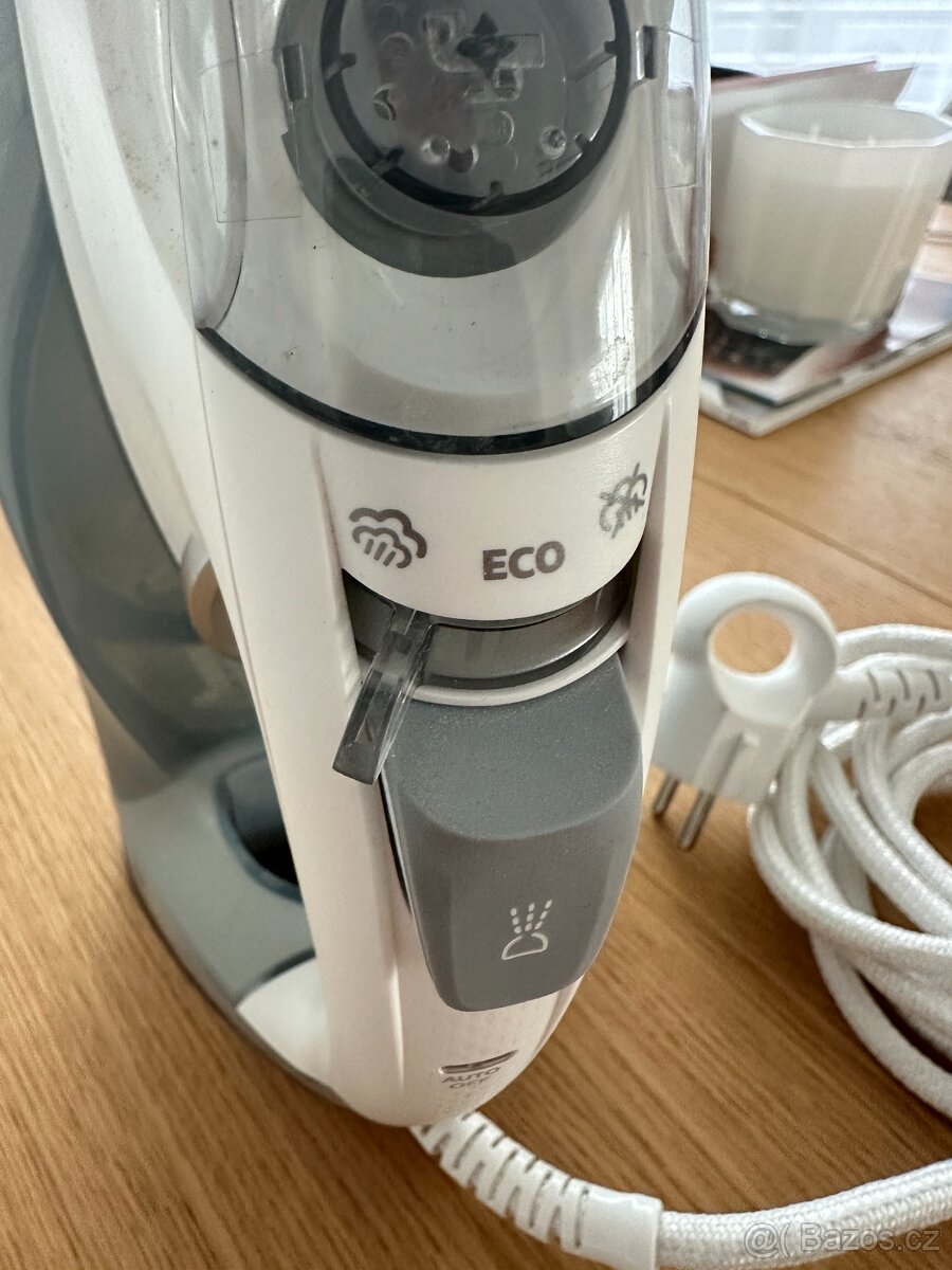 Žehlička Philips Azur - 4