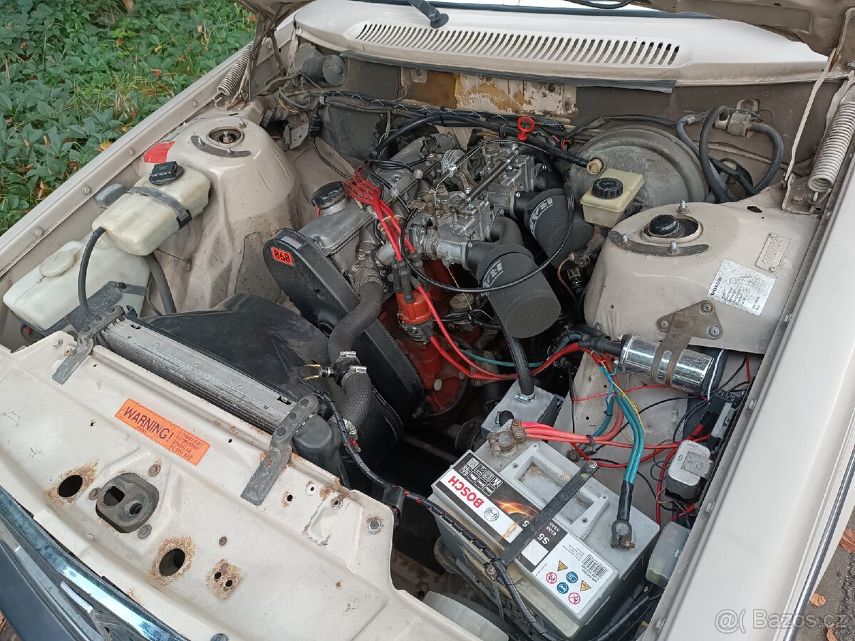 Volvo 240 - 4