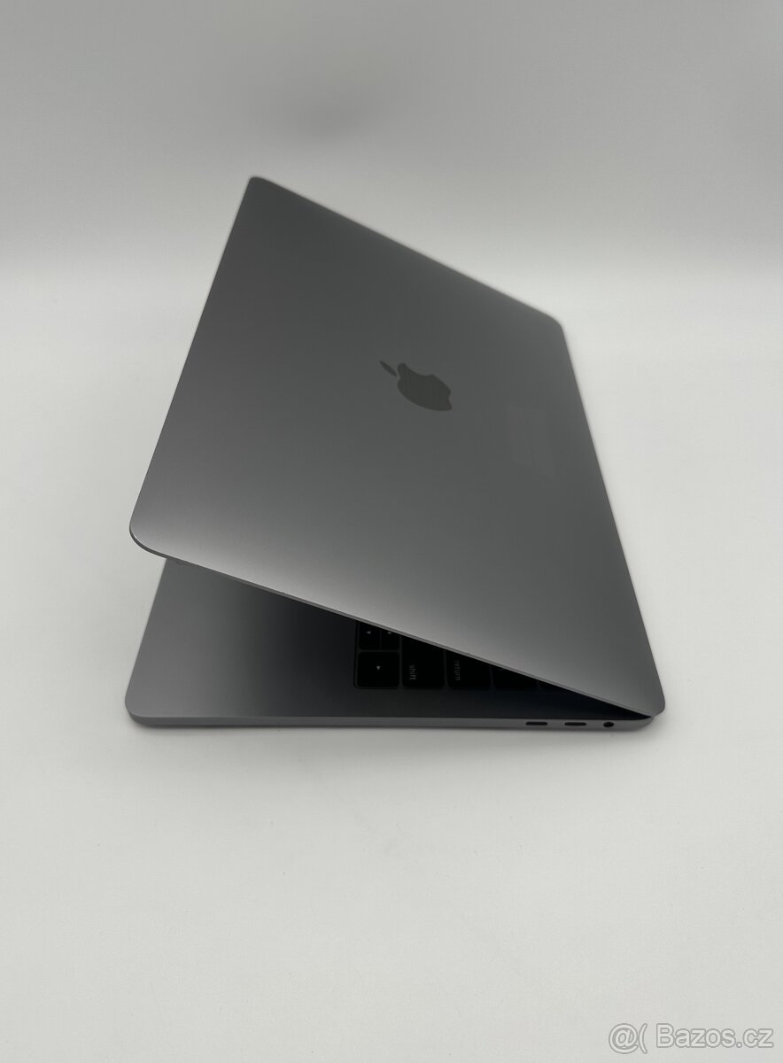 MacBook Pro 13" 2019 CTO Space Gray + ZÁRUKA - 4