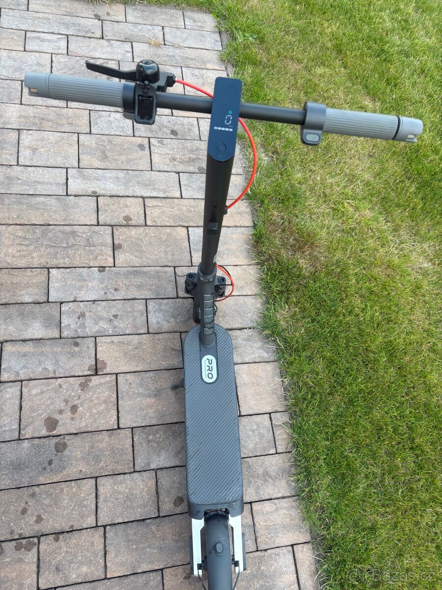 Elektrokoloběžka xiaomi 5 pro - 4