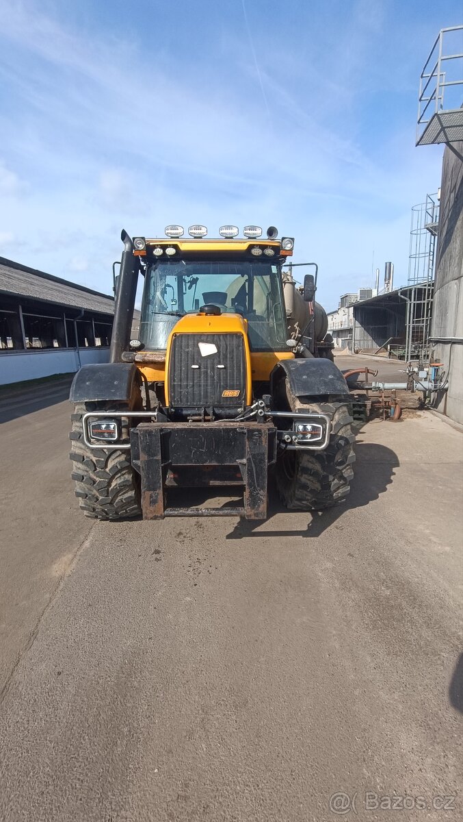 JCB Fastrac 3185 - 4