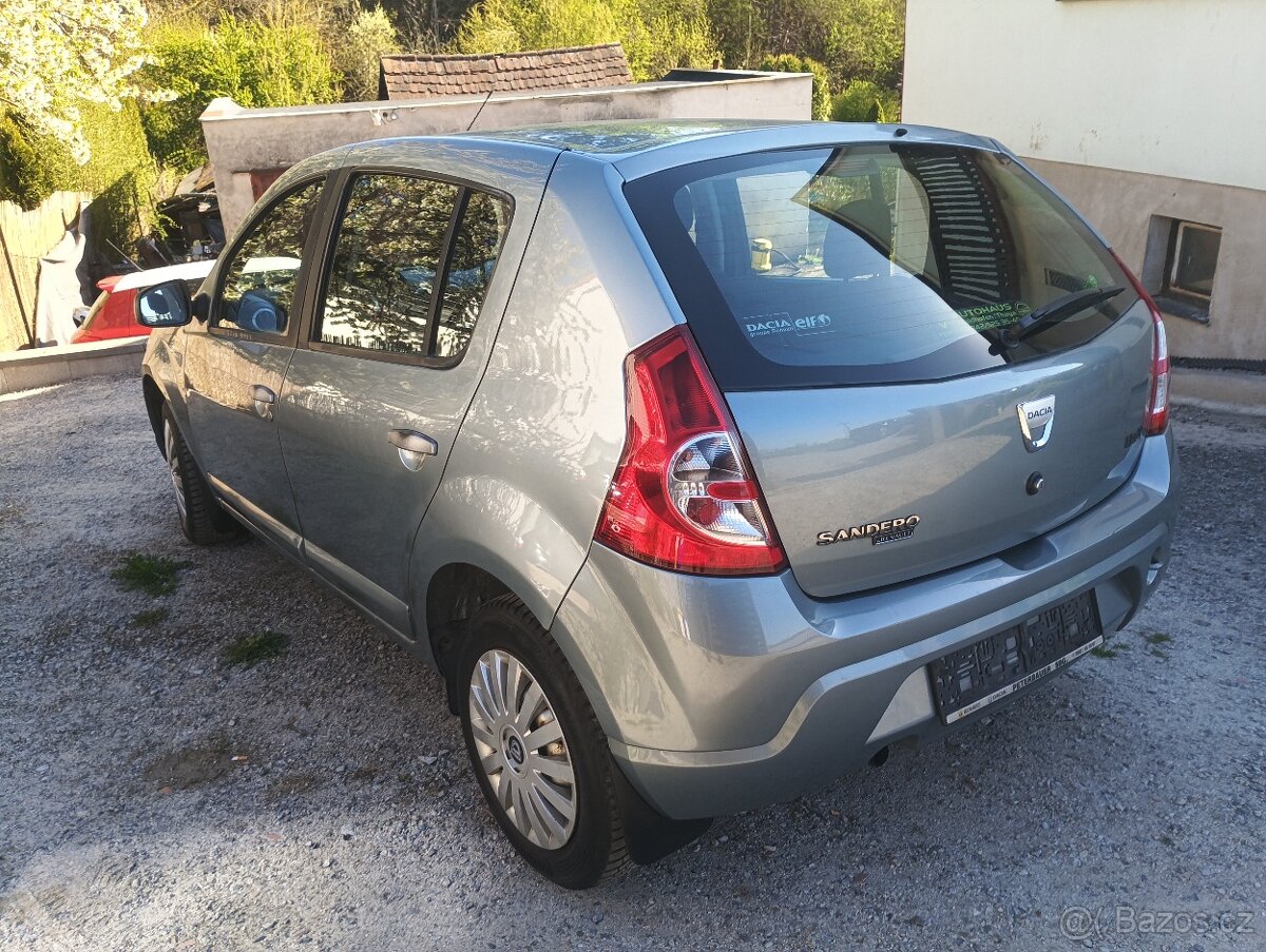 Dacia Sandero 1,2 16V - 4
