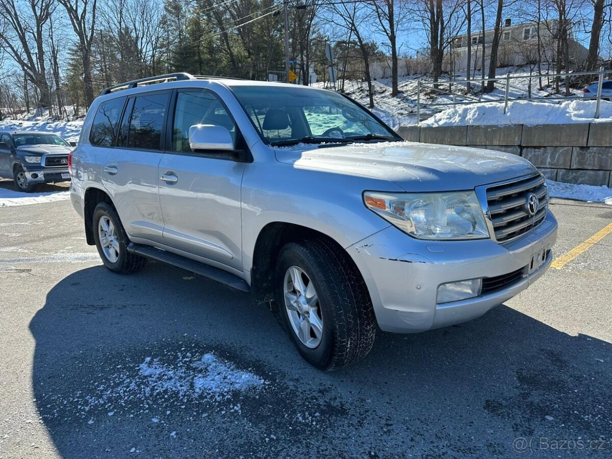 2011 TOYOTA LAND CRUISER 5.7V8